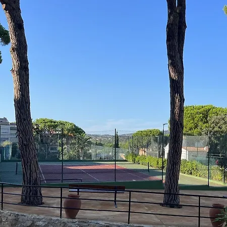 Vistas Mediterrani, Maravillosas Vistas En Amplio Con Terraza, Y Piscina En Zona De Jardin Calella De Palafrugell